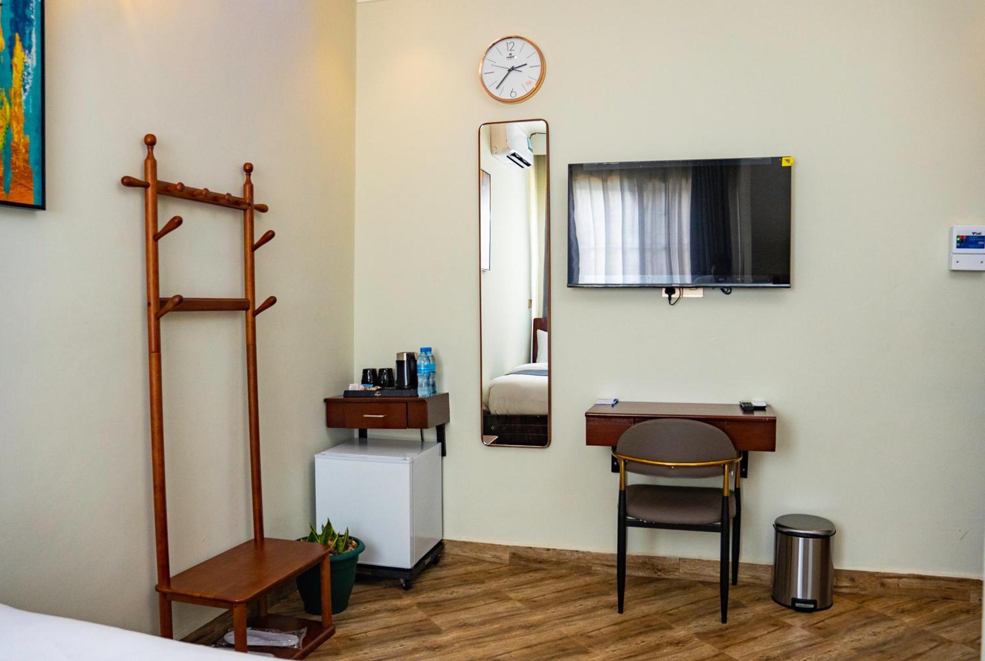 Primeland Hotel Moshi Ngoại thất bức ảnh