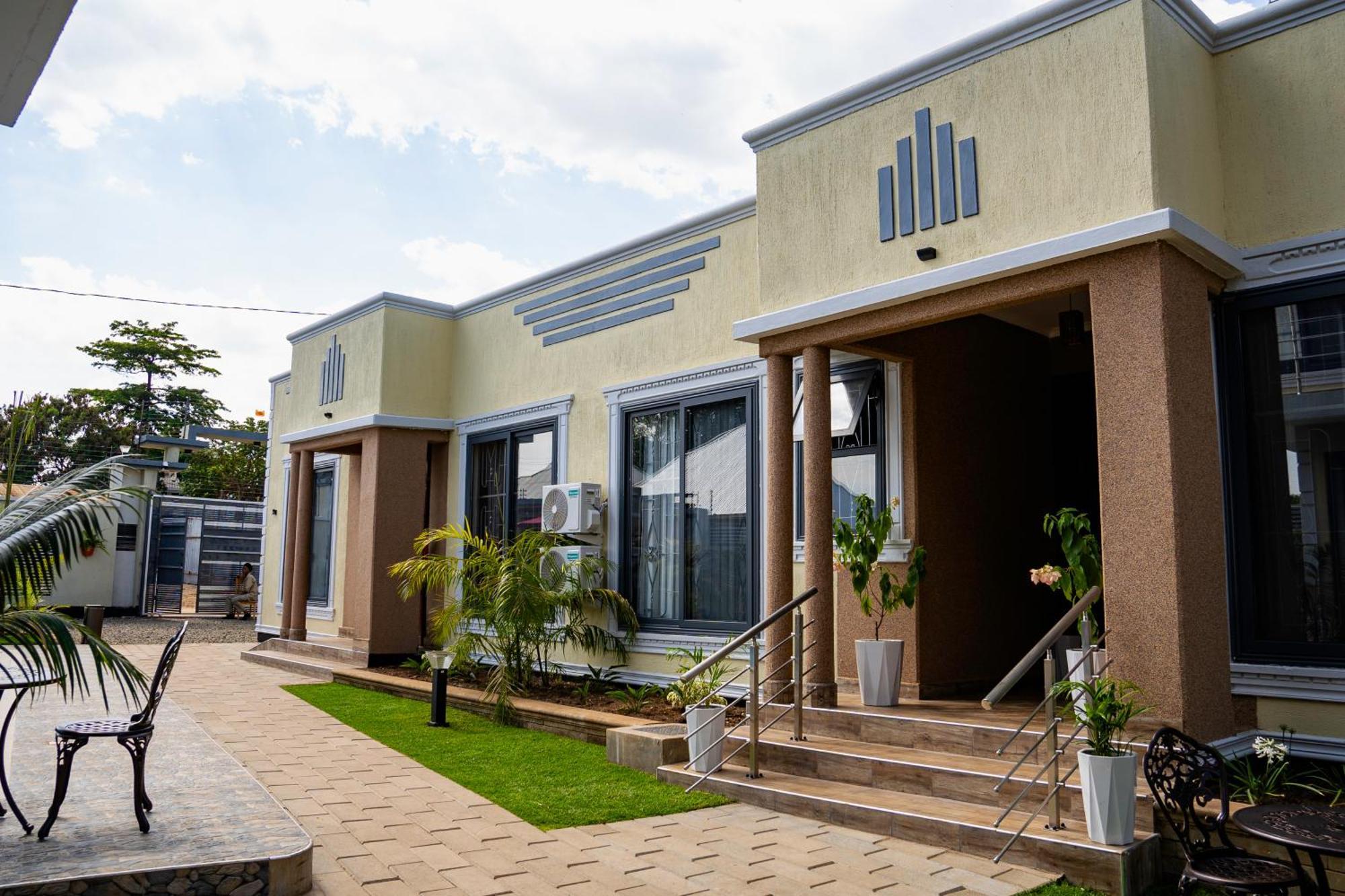 Primeland Hotel Moshi Ngoại thất bức ảnh